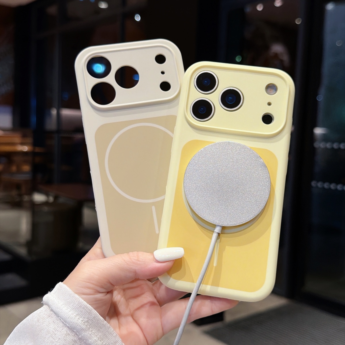 غطاء هاتف مغناطيسي جديد رسمي م - مراجعة Liquid Silicone Magnetic Phone Case وسعره
