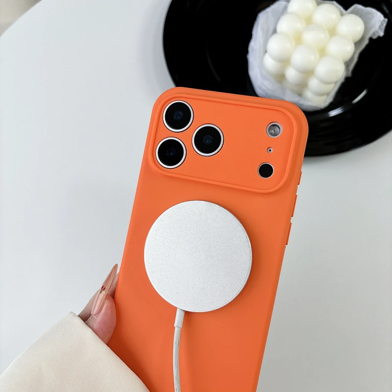 حافظة هاتف من السيليكون السائل - مراجعة Liquid Silicone Magnetic Phone Case وسعره